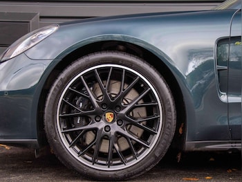 Used Porsche Panamera 2021 for sale - 76553271: Photo