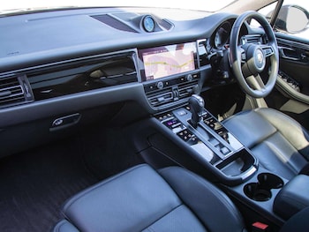 Used Porsche Macan 2025 for sale - 78451511: Photo