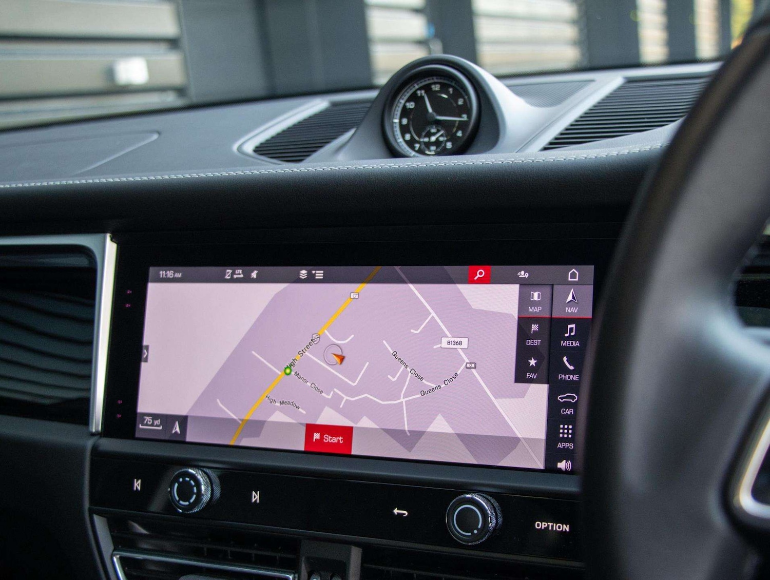 Used Porsche Macan 2024 for sale - 77123541: Photo 27