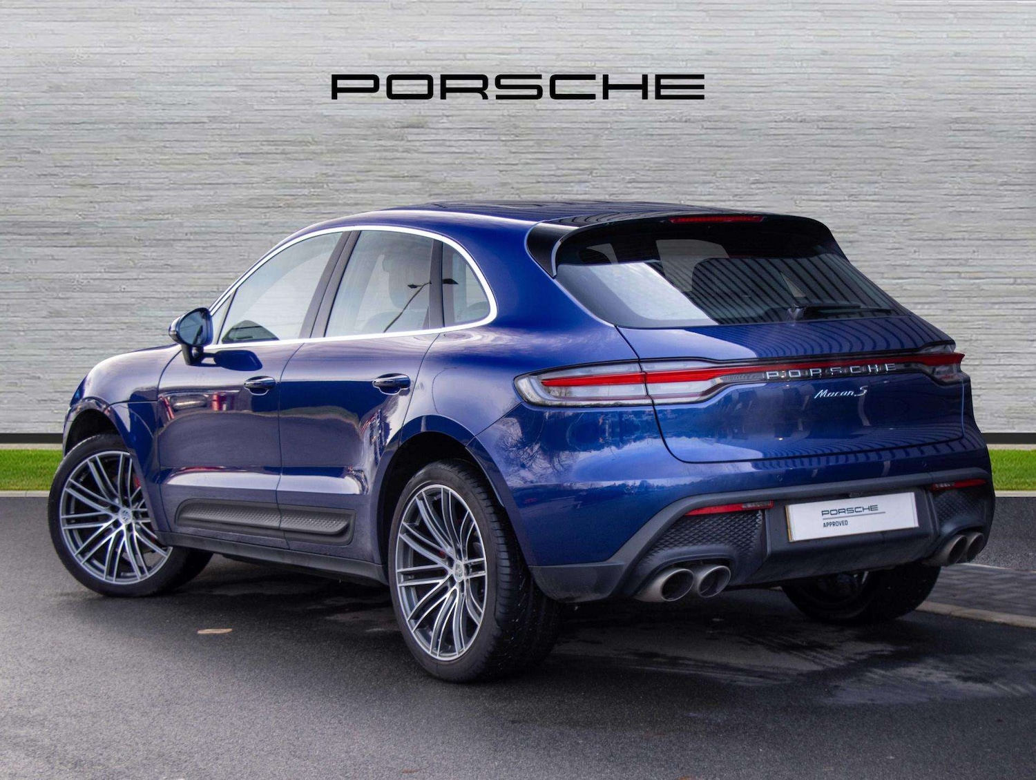 Used Porsche Macan 2024 for sale - 77123541: Photo 3