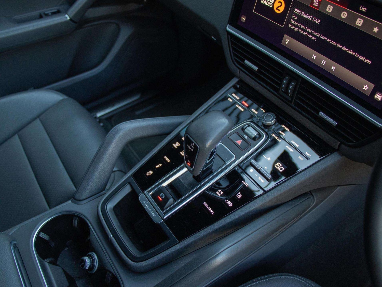 Used Porsche Cayenne 2023 for sale - 76624698: Photo 11