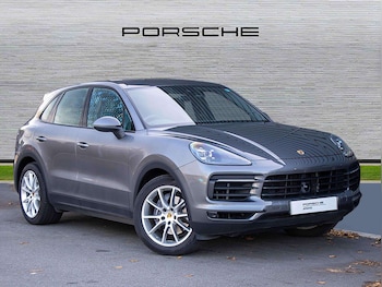 2023 - 5dr Tiptronic S