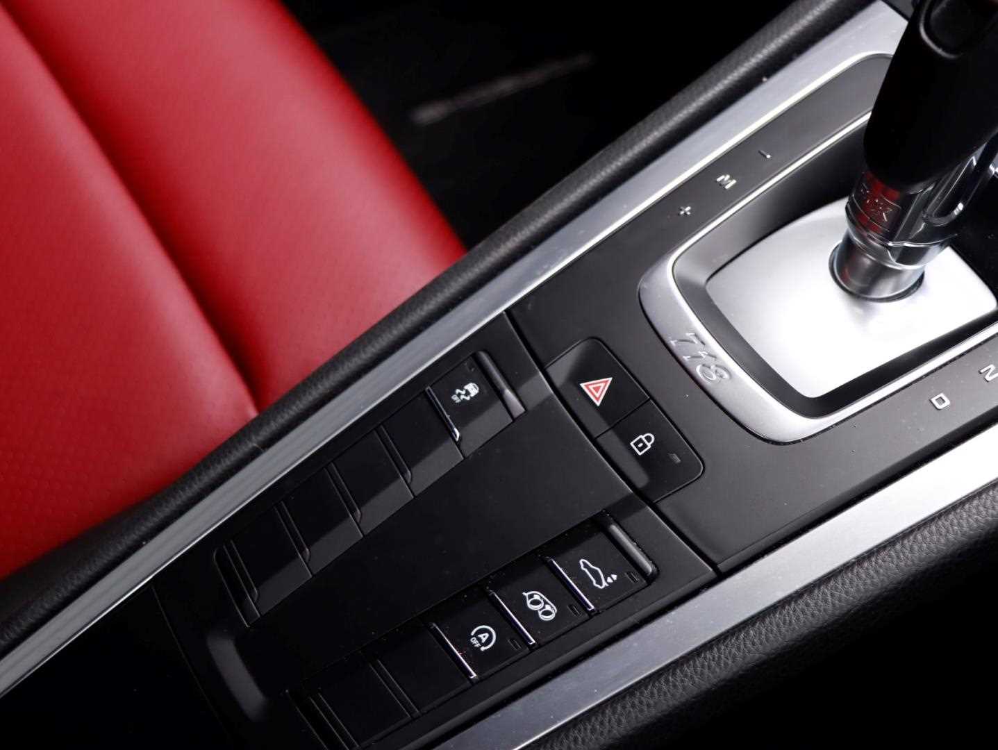 Used Porsche Other 2023 for sale - 76100629: Photo 12