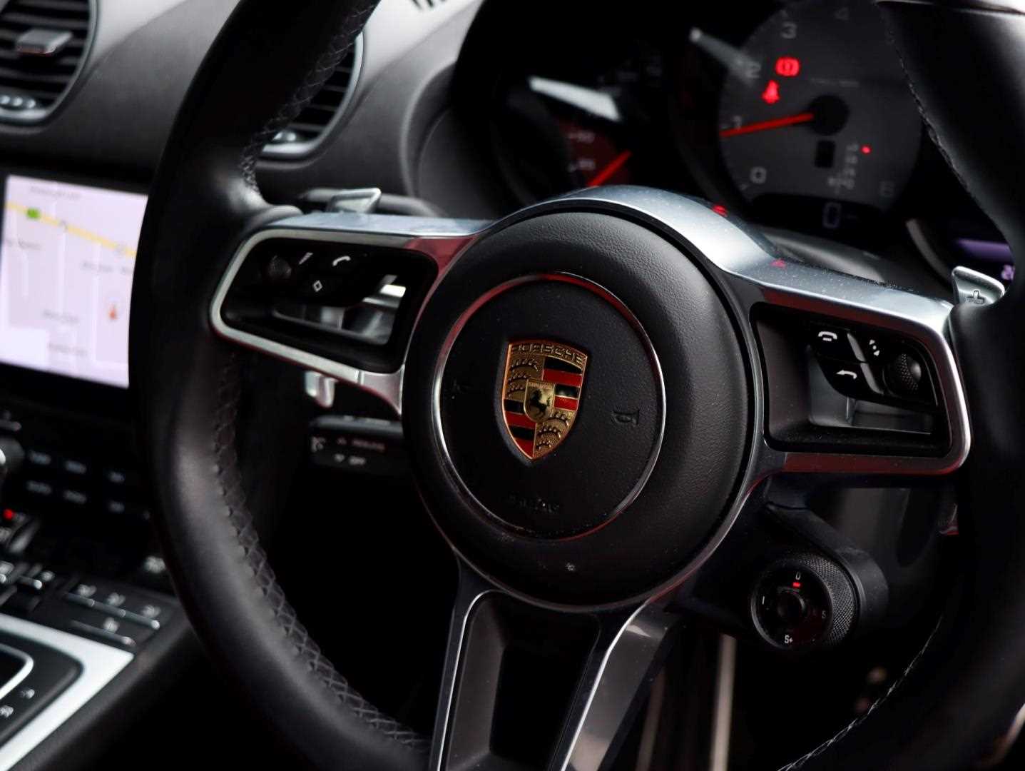 Used Porsche Other 2023 for sale - 76100629: Photo 14