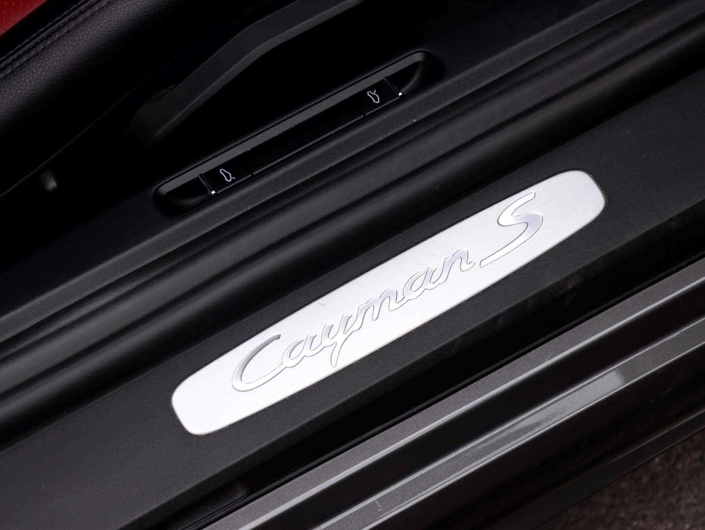 Used Porsche Other 2023 for sale - 76100629: Photo 16