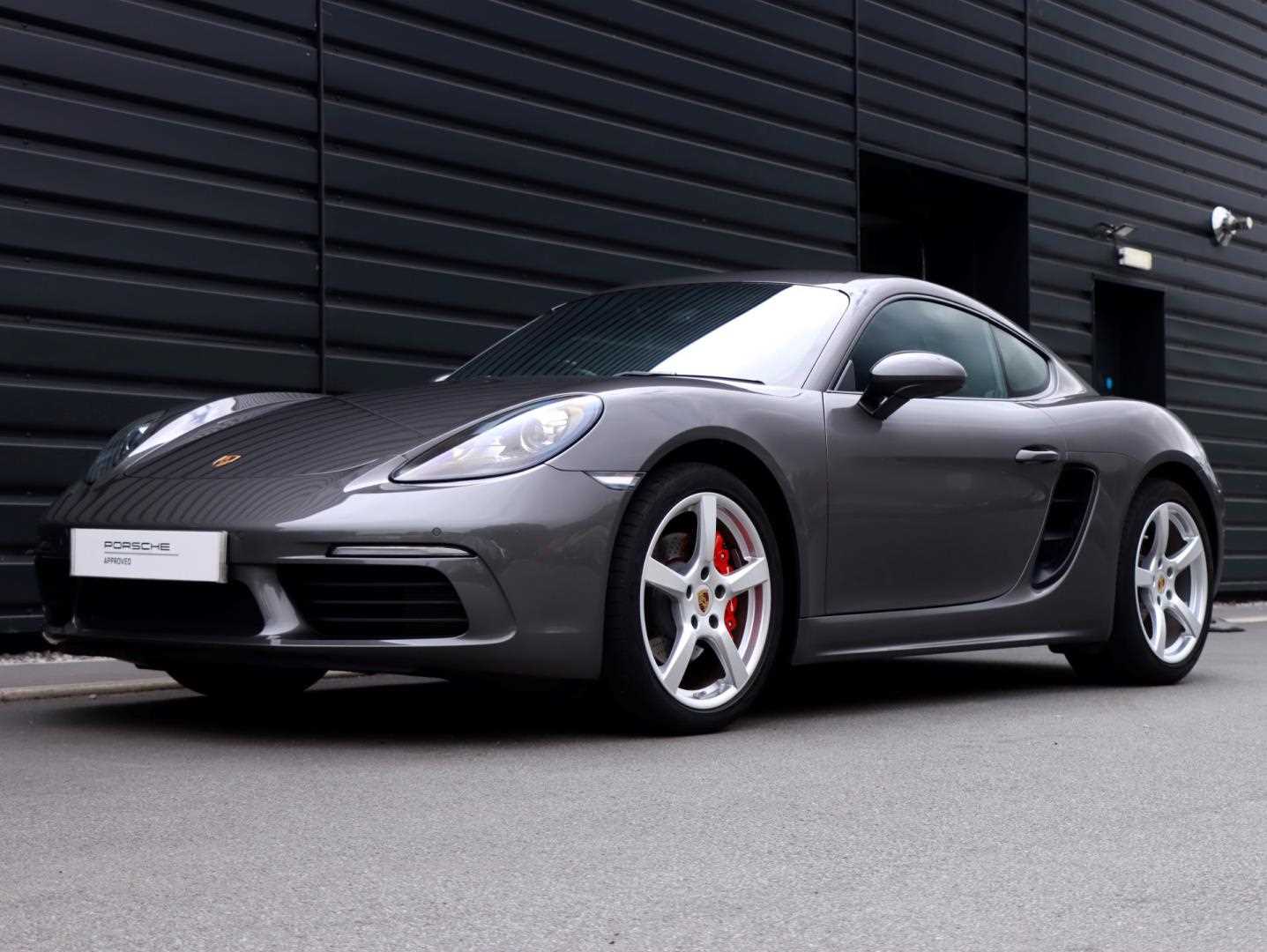 Used Porsche Other 2023 for sale - 76100629: Photo 17