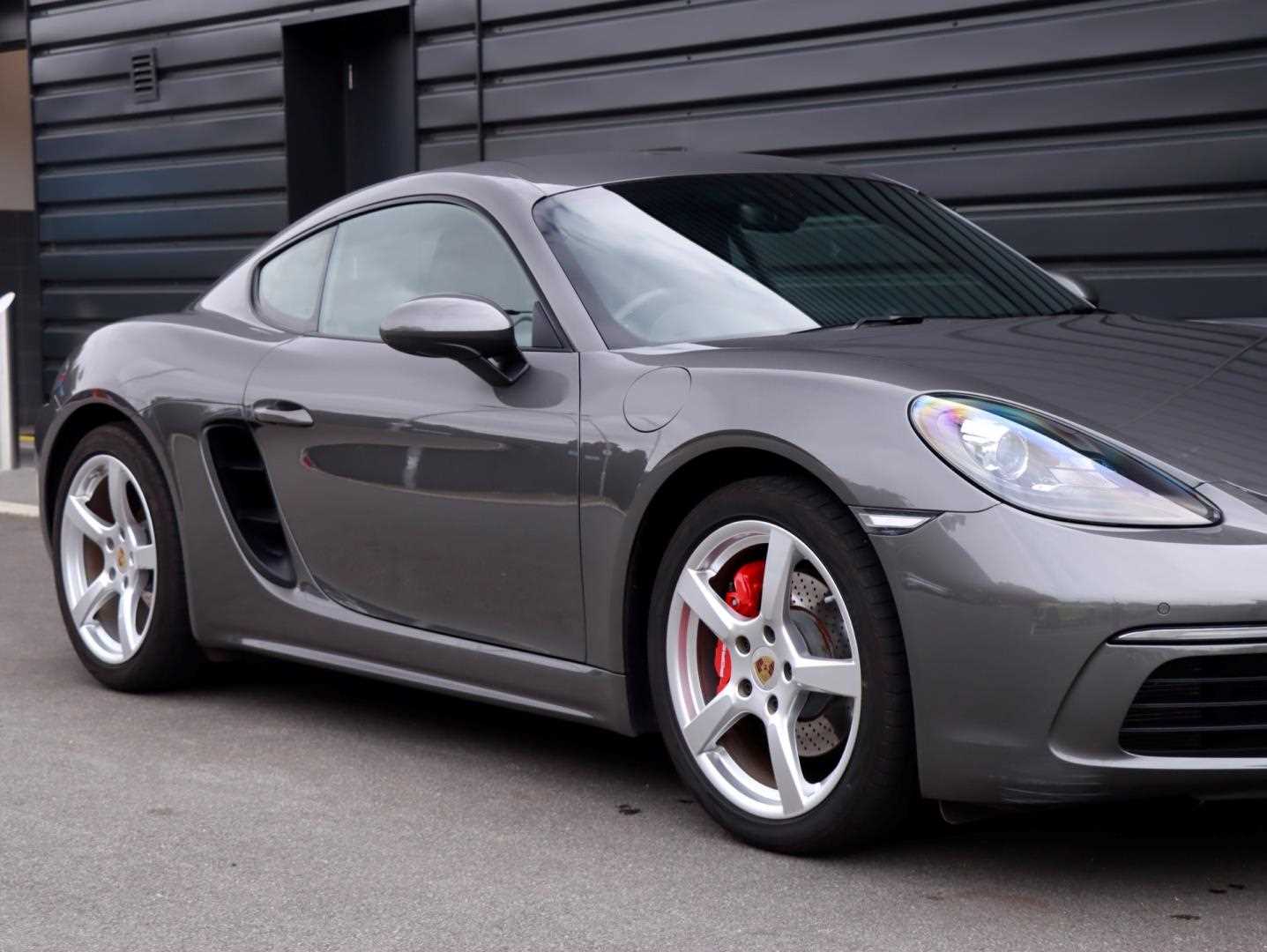 Used Porsche Other 2023 for sale - 76100629: Photo 18