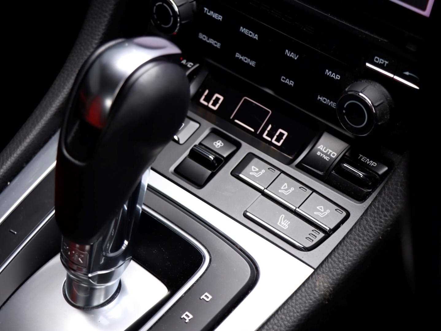 Used Porsche Other 2023 for sale - 76100629: Photo 28