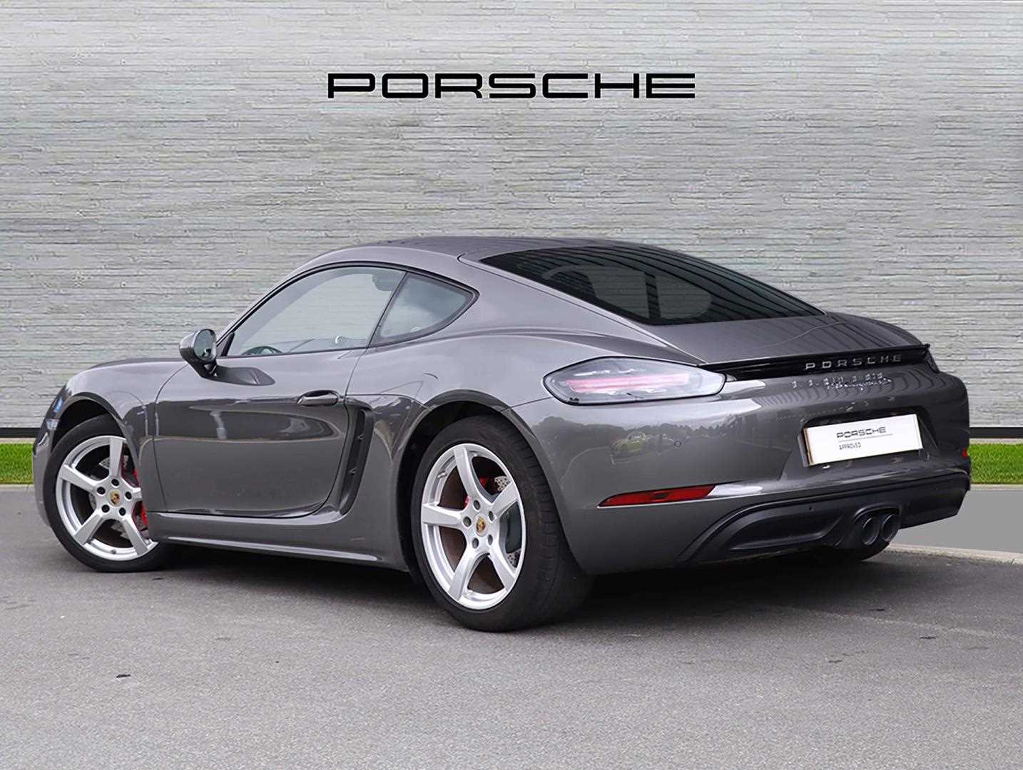 Used Porsche Other 2023 for sale - 76100629: Photo 3