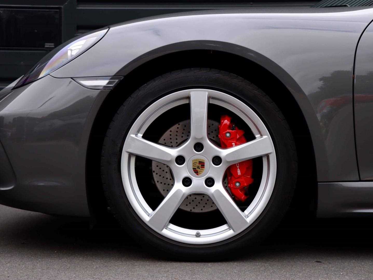 Used Porsche Other 2023 for sale - 76100629: Photo 4