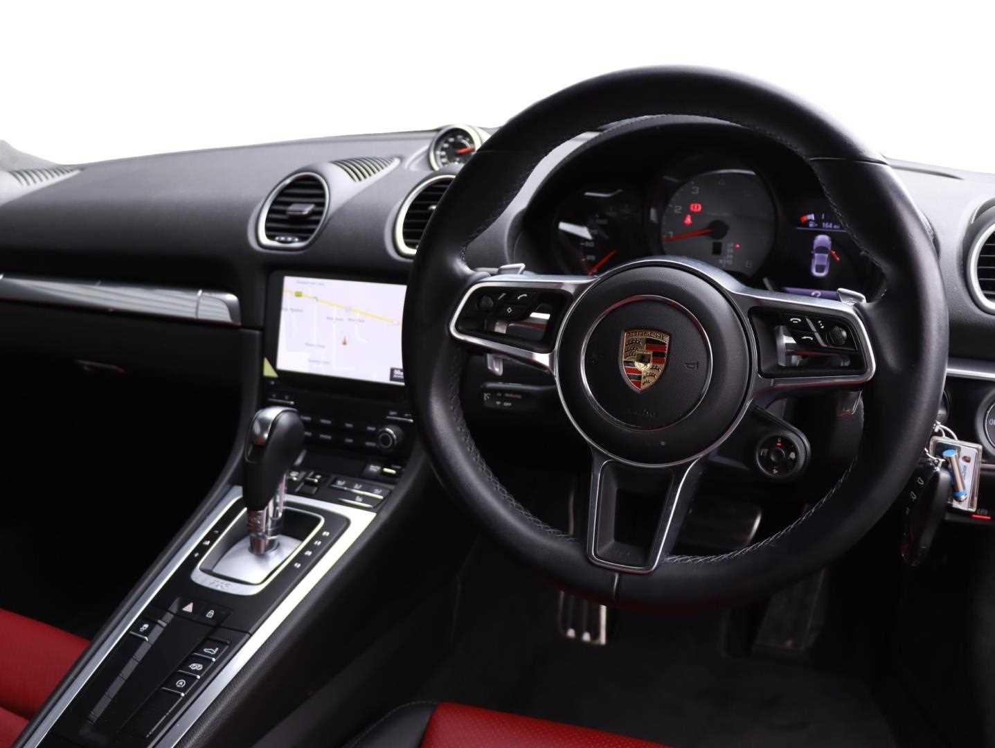 Used Porsche Other 2023 for sale - 76100629: Photo 9