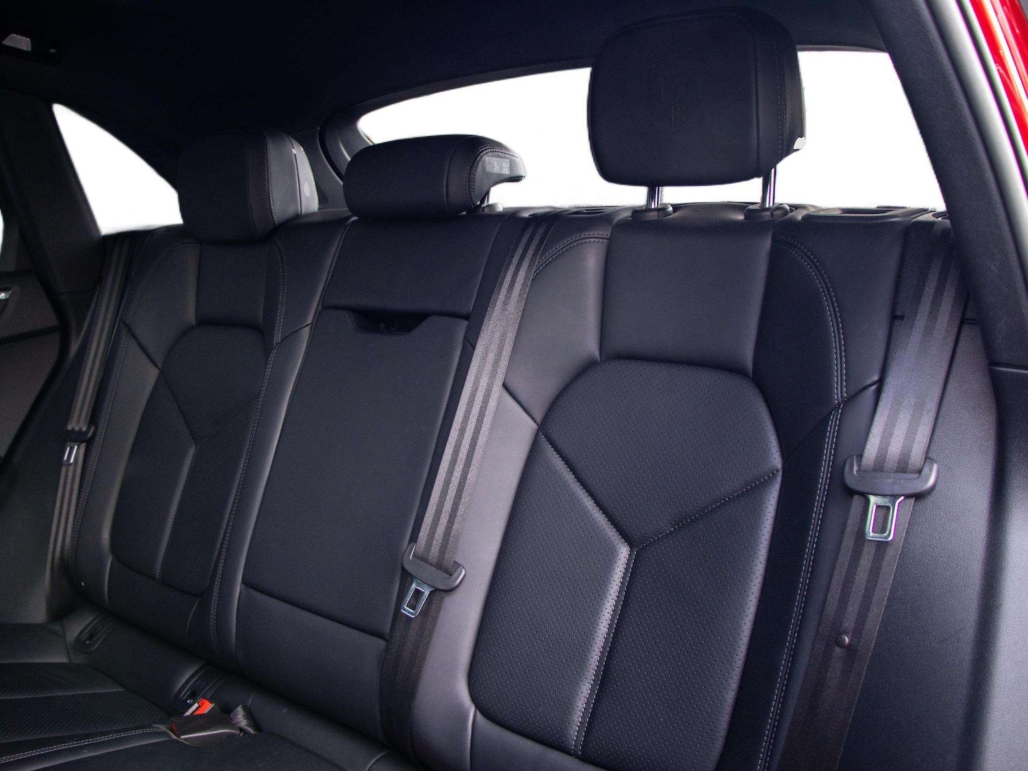 Used Porsche Macan 2024 for sale - 78037677: Photo 15