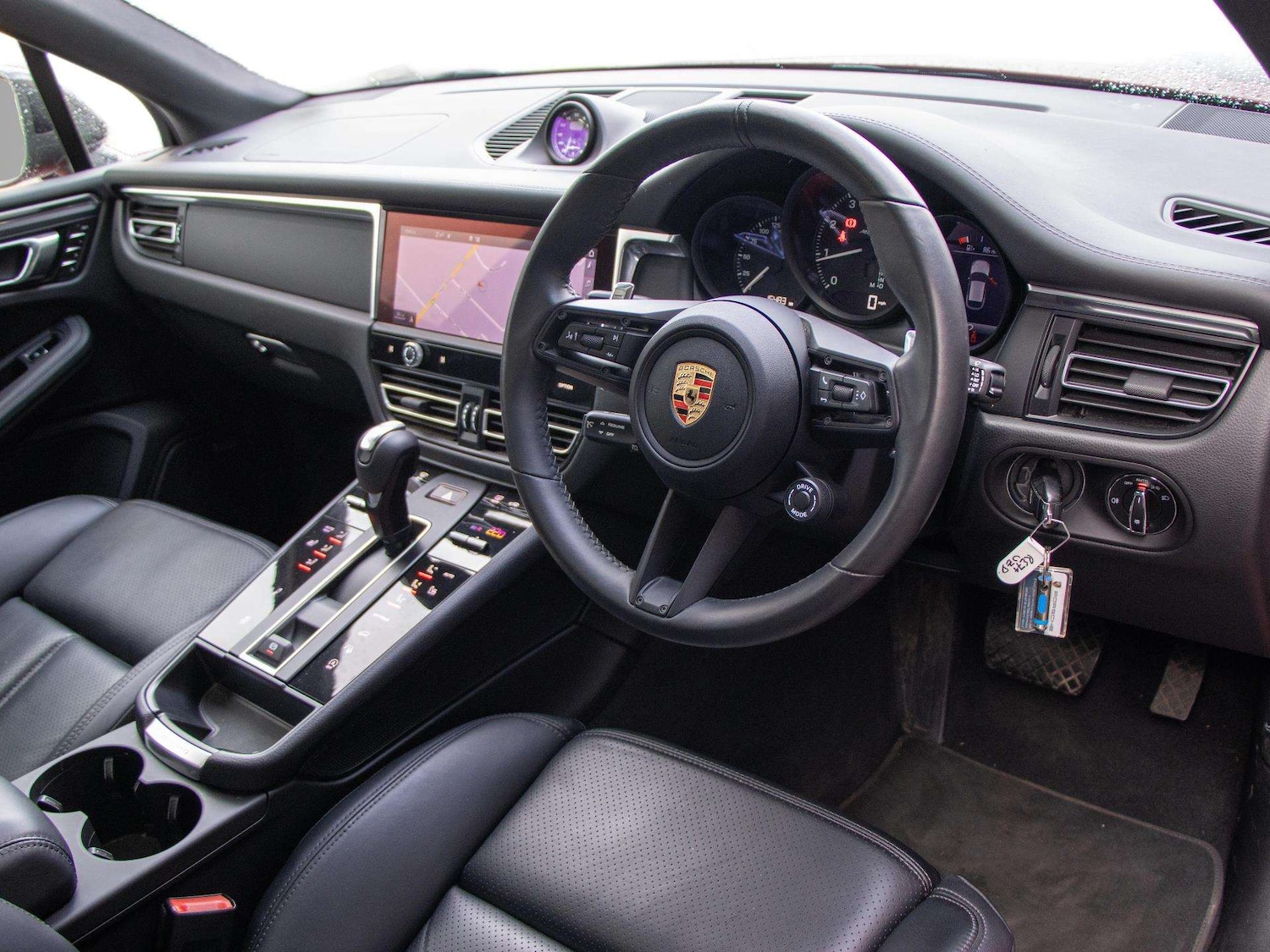 Used Porsche Macan 2024 for sale - 78037677: Photo 21