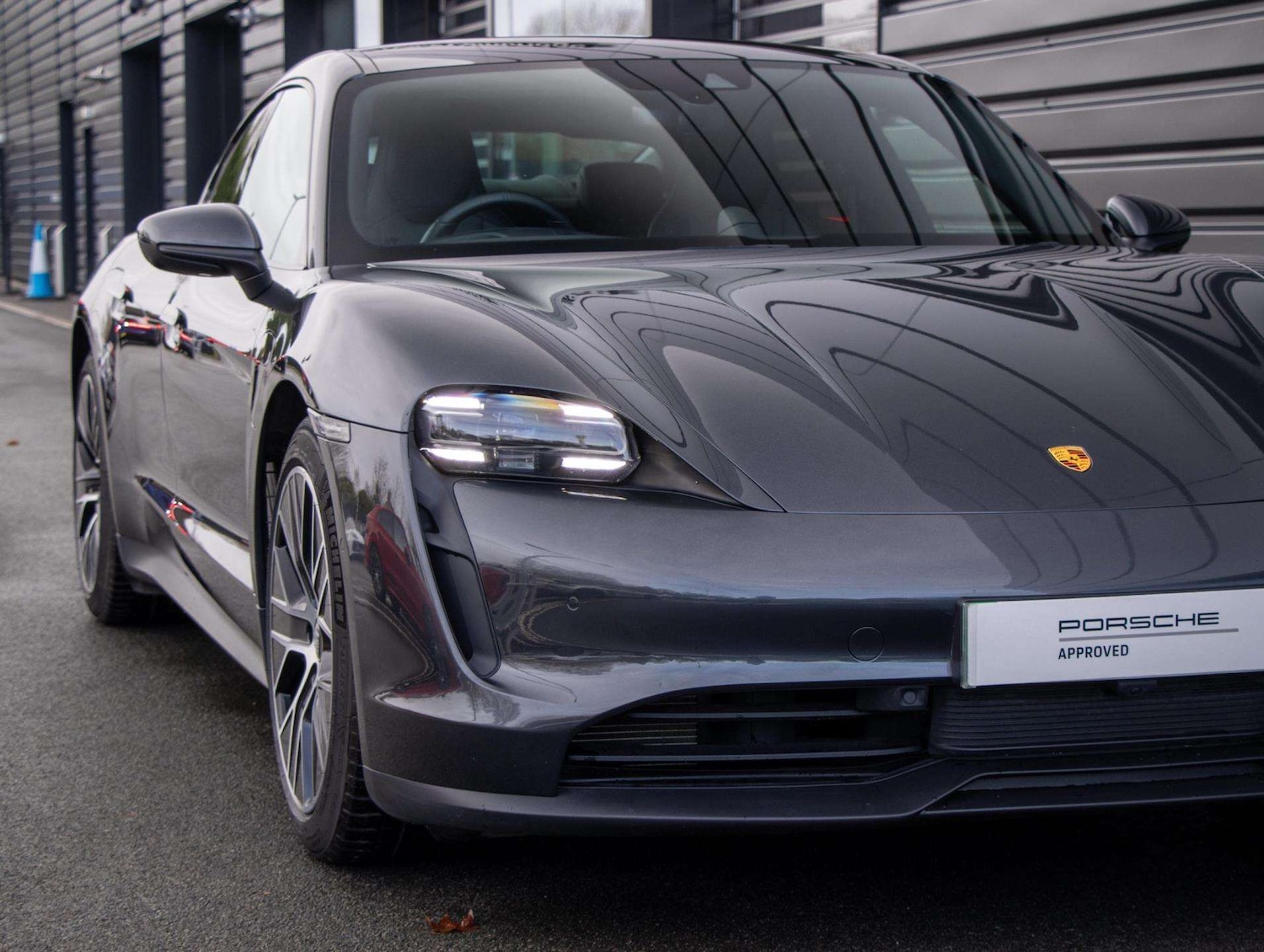 Used Porsche Taycan for sale - 77194475: Photo 16