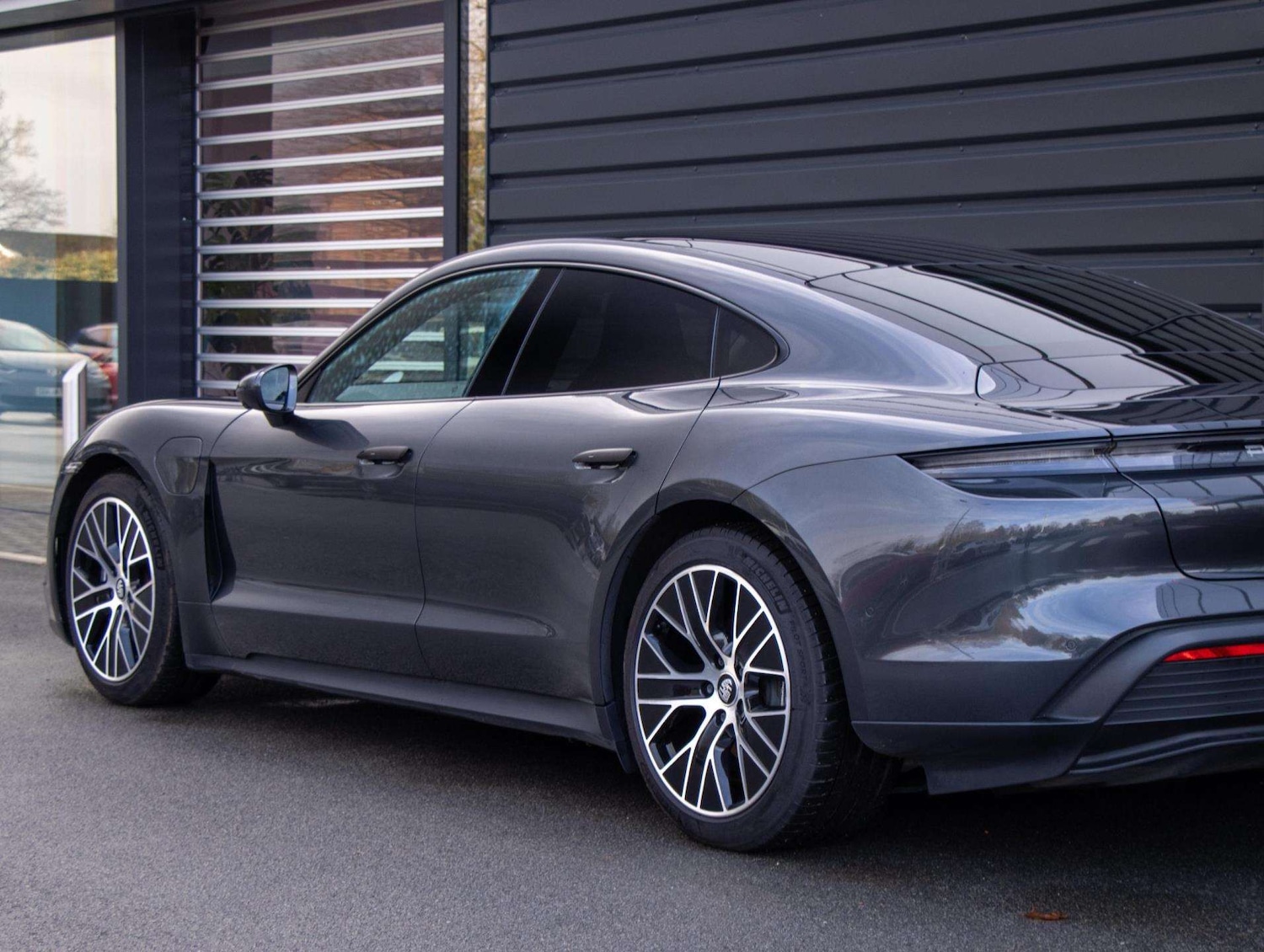 Used Porsche Taycan for sale - 77194475: Photo 20