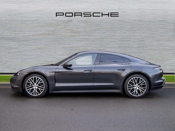 Used Porsche Taycan 2022 for sale - 77194475: Photo
