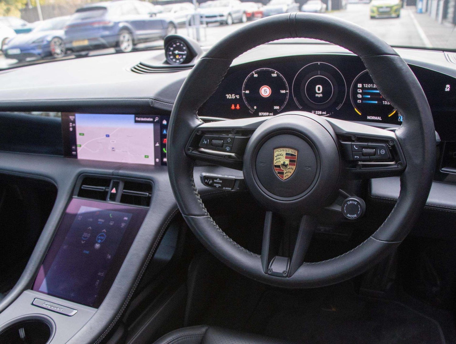 Used Porsche Taycan for sale - 77194475: Photo 9