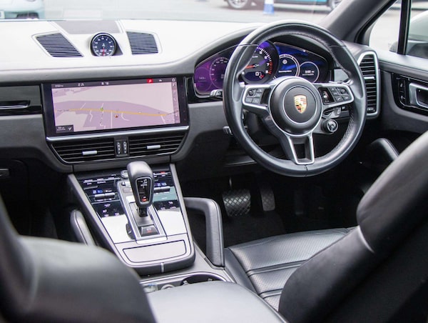 Used Porsche Cayenne 2020 for sale - 76329223: Photo 29