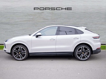 Used Porsche Cayenne 2020 for sale - 76329223: Photo 2