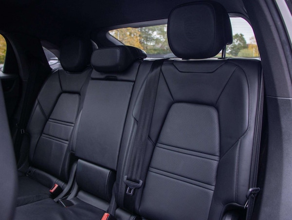 Used Porsche Cayenne 2020 for sale - 76329223: Photo 31