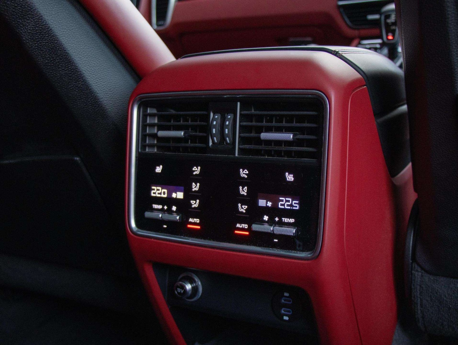 Used Porsche Cayenne 2019 for sale - 77123331: Photo 26