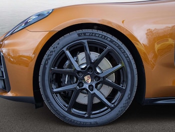 Used Porsche Panamera 2026 for sale - 79466842: Photo