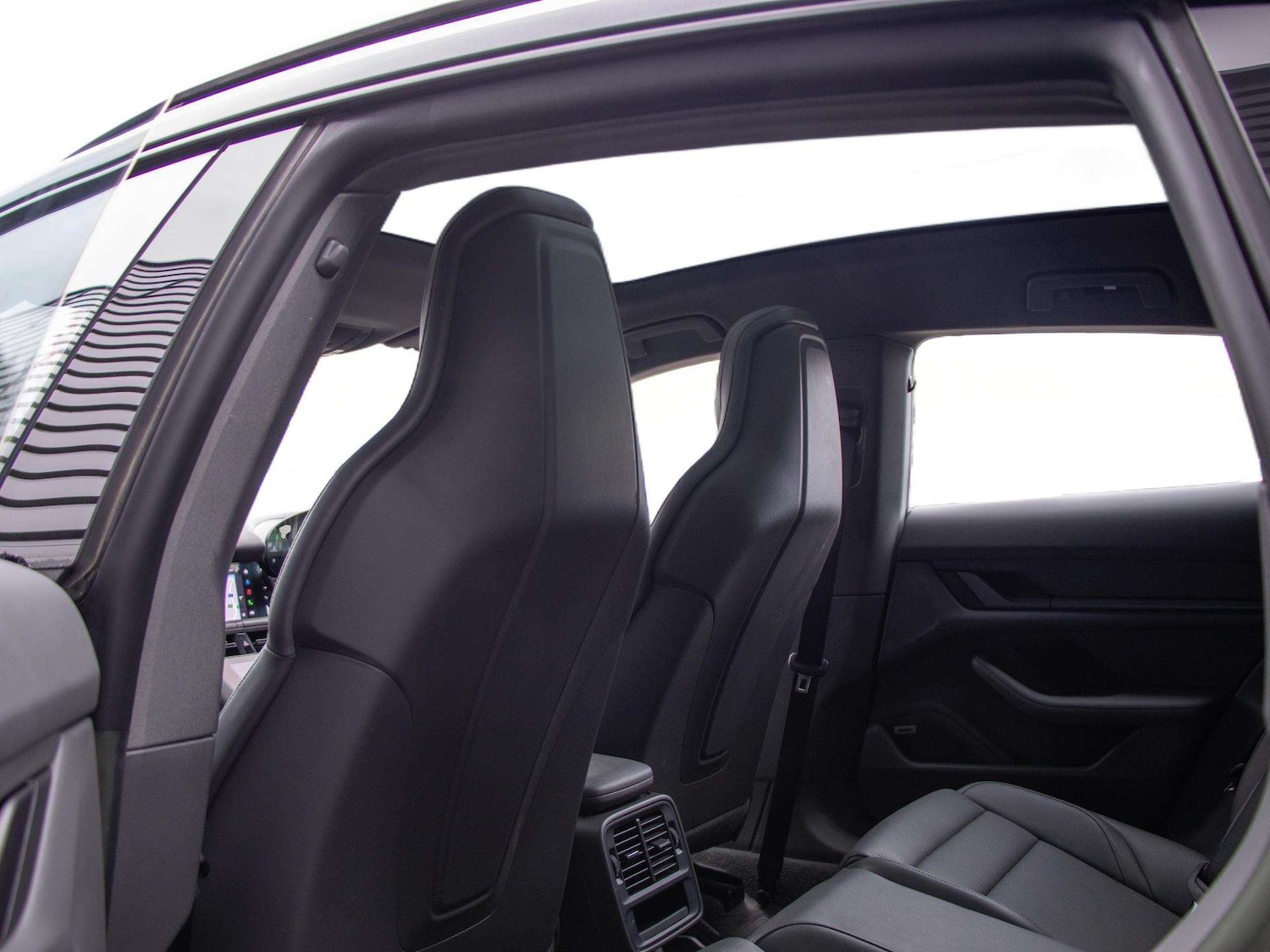 Used Porsche Taycan 2022 for sale - 78024441: Photo 13