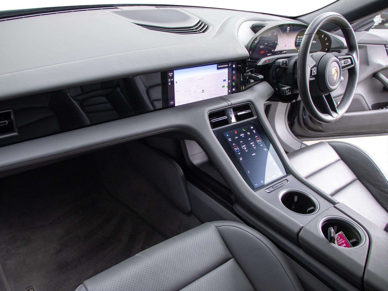 Used Porsche Taycan 2022 for sale - 78024441: Photo 3