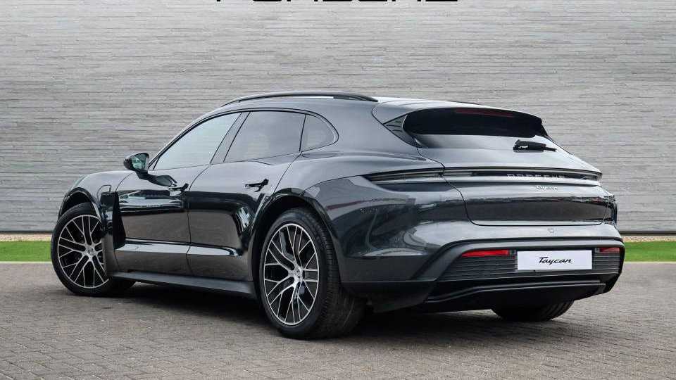 Used Porsche Taycan 2025 for sale - 77827320: Photo 3