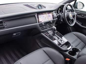 Used Porsche Macan 2026 for sale - 79770632: Photo