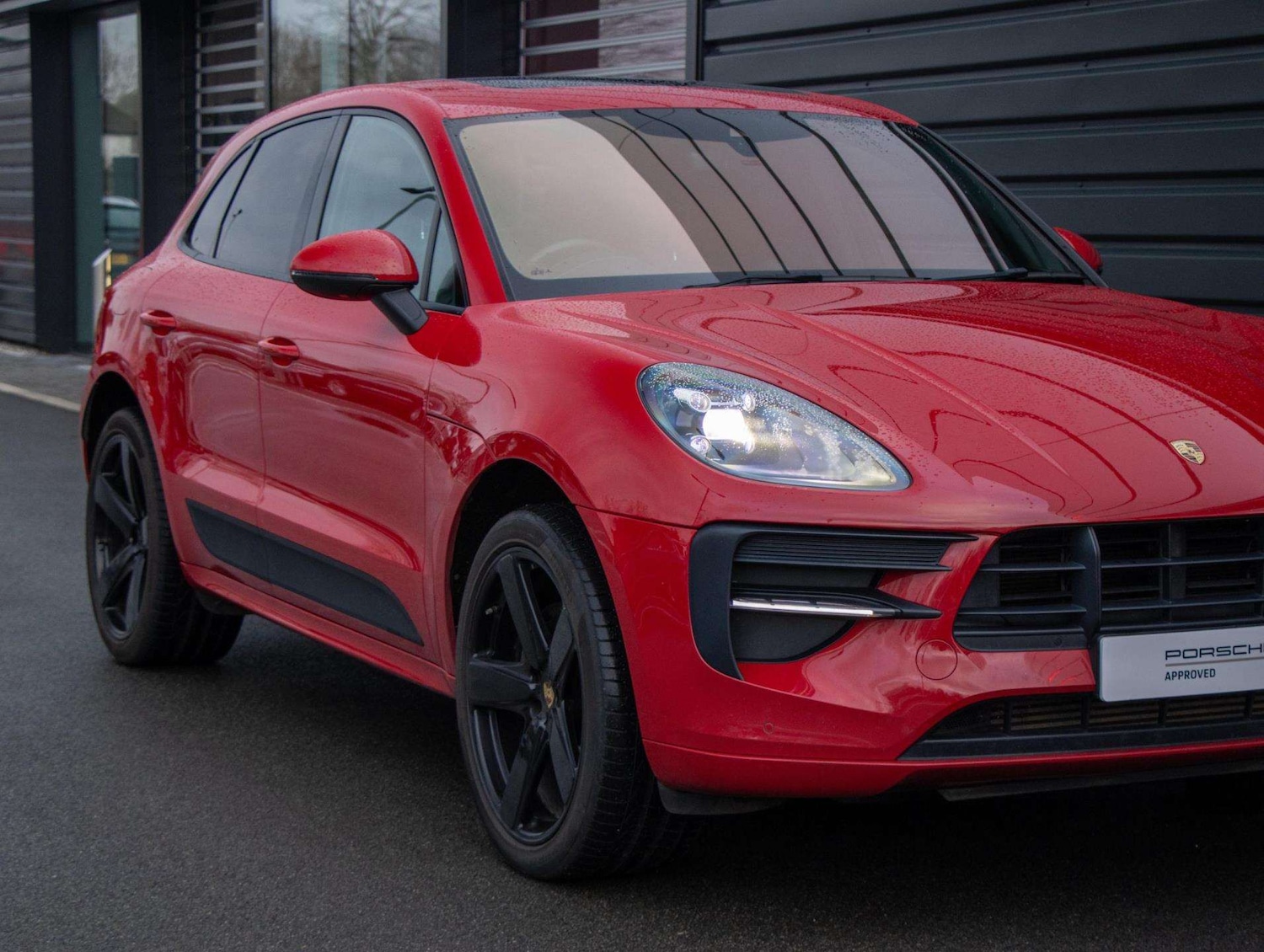 Used Porsche Macan 2018 for sale - 77334095: Photo 18