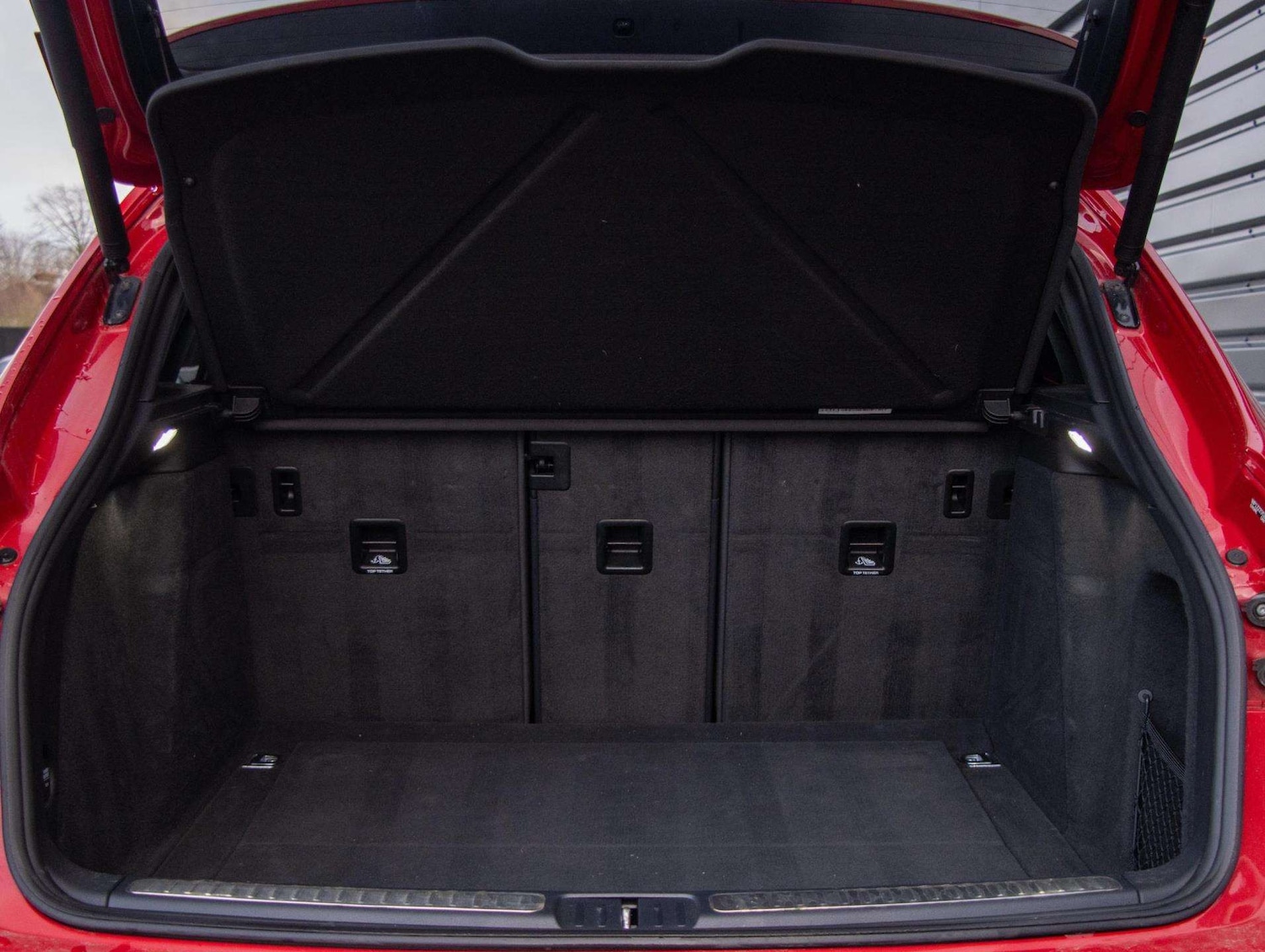 Used Porsche Macan 2018 for sale - 77334095: Photo 23