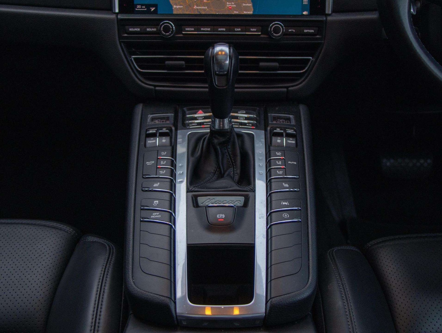 Used Porsche Macan 2018 for sale - 77334095: Photo 29