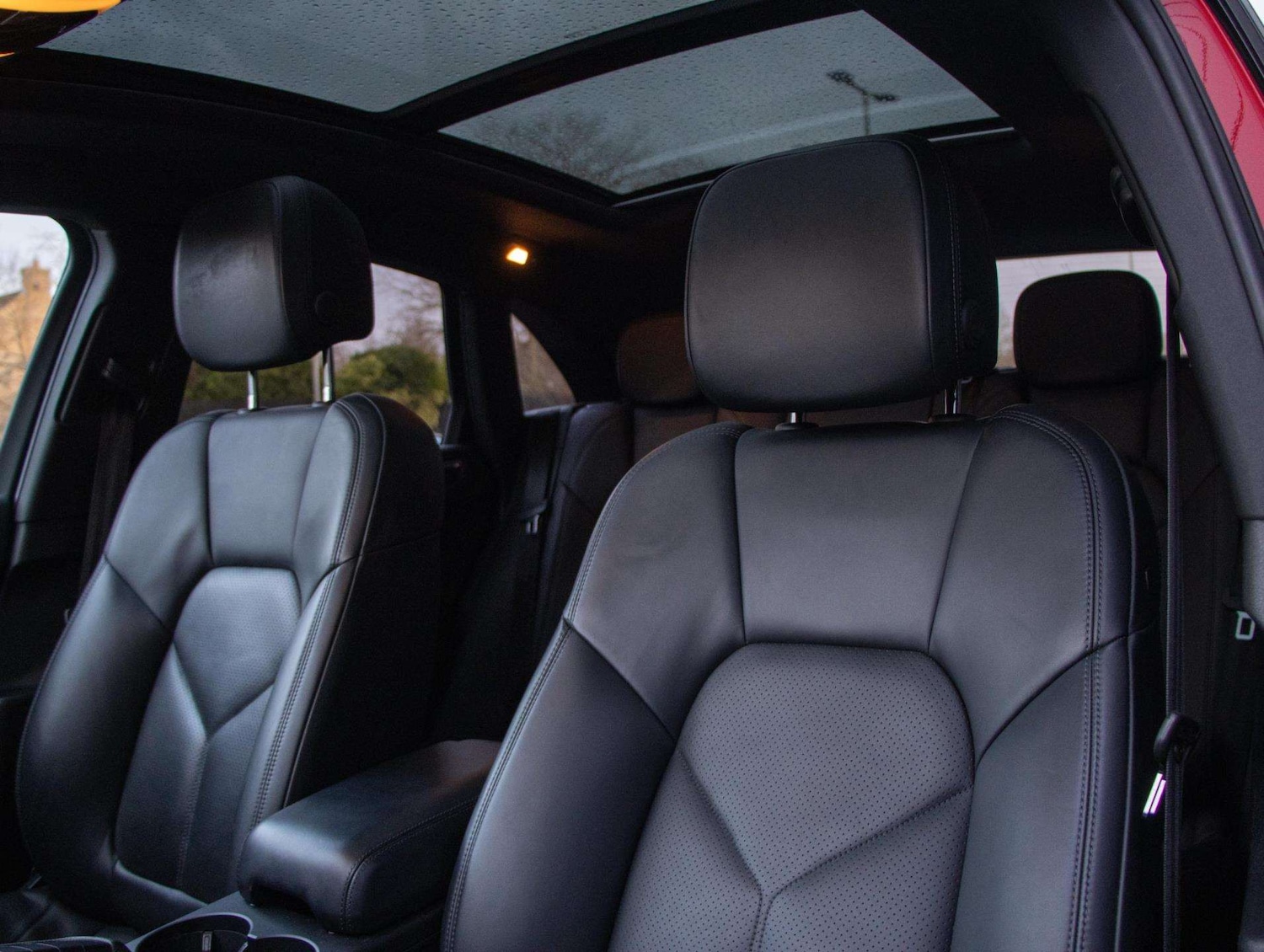 Used Porsche Macan 2018 for sale - 77334095: Photo 33