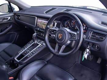 Used Porsche Macan 2020 for sale - 79523715: Photo