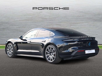Used Porsche Taycan 2021 for sale - 78119025: Photo