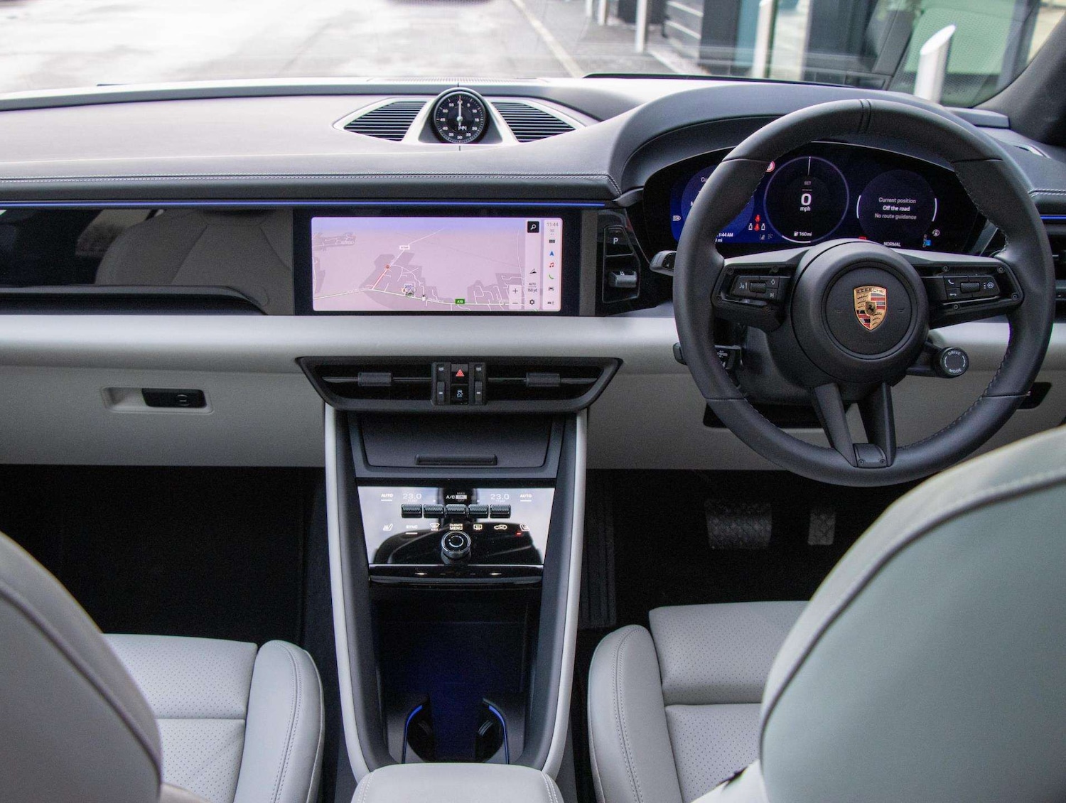 Used Porsche Macan 2025 for sale - 77726675: Photo 27