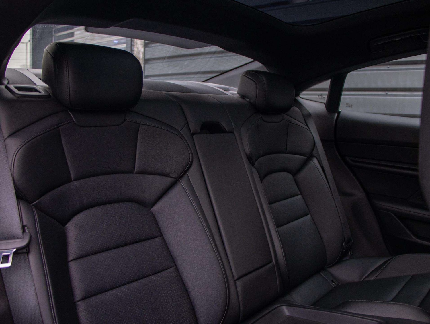 Used Porsche Taycan 2021 for sale - 77628332: Photo 24