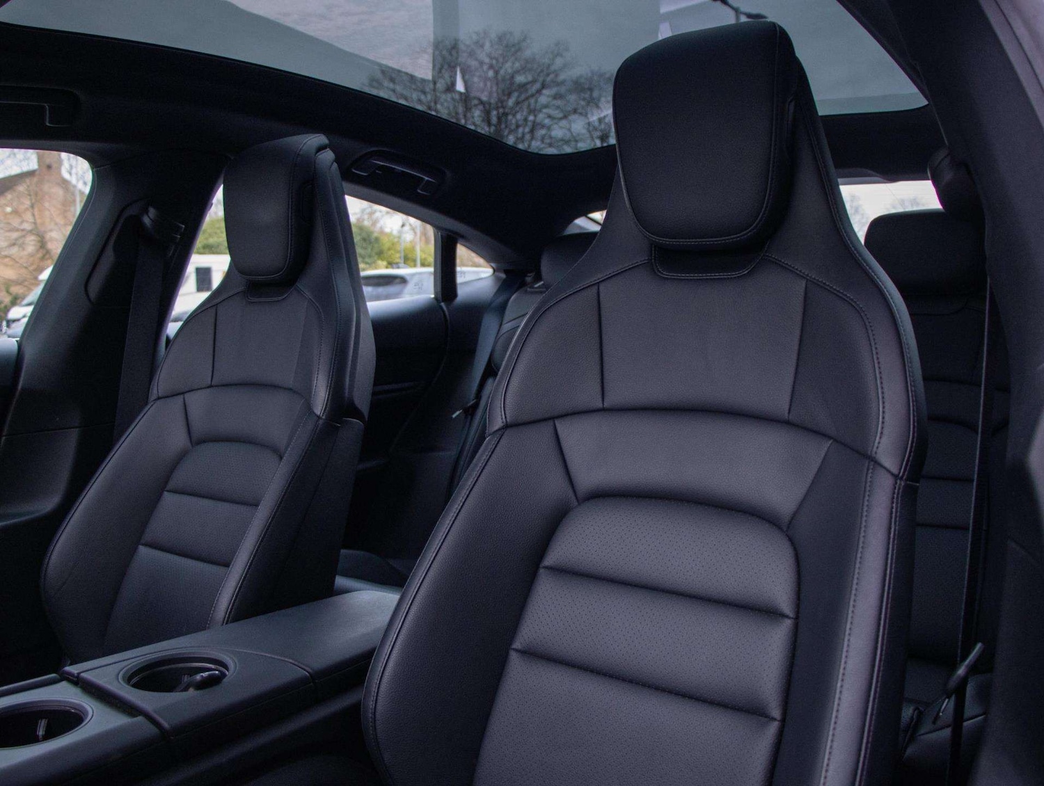 Used Porsche Taycan 2021 for sale - 77628332: Photo 32