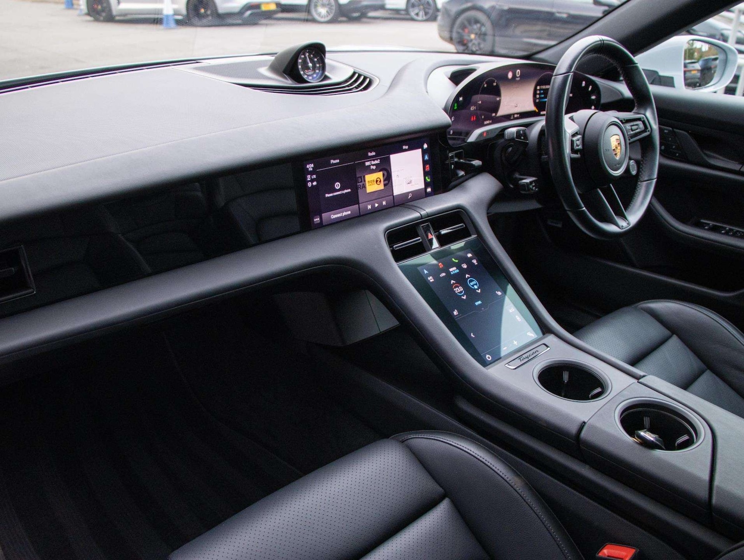 Used Porsche Taycan 2021 for sale - 77628332: Photo 9