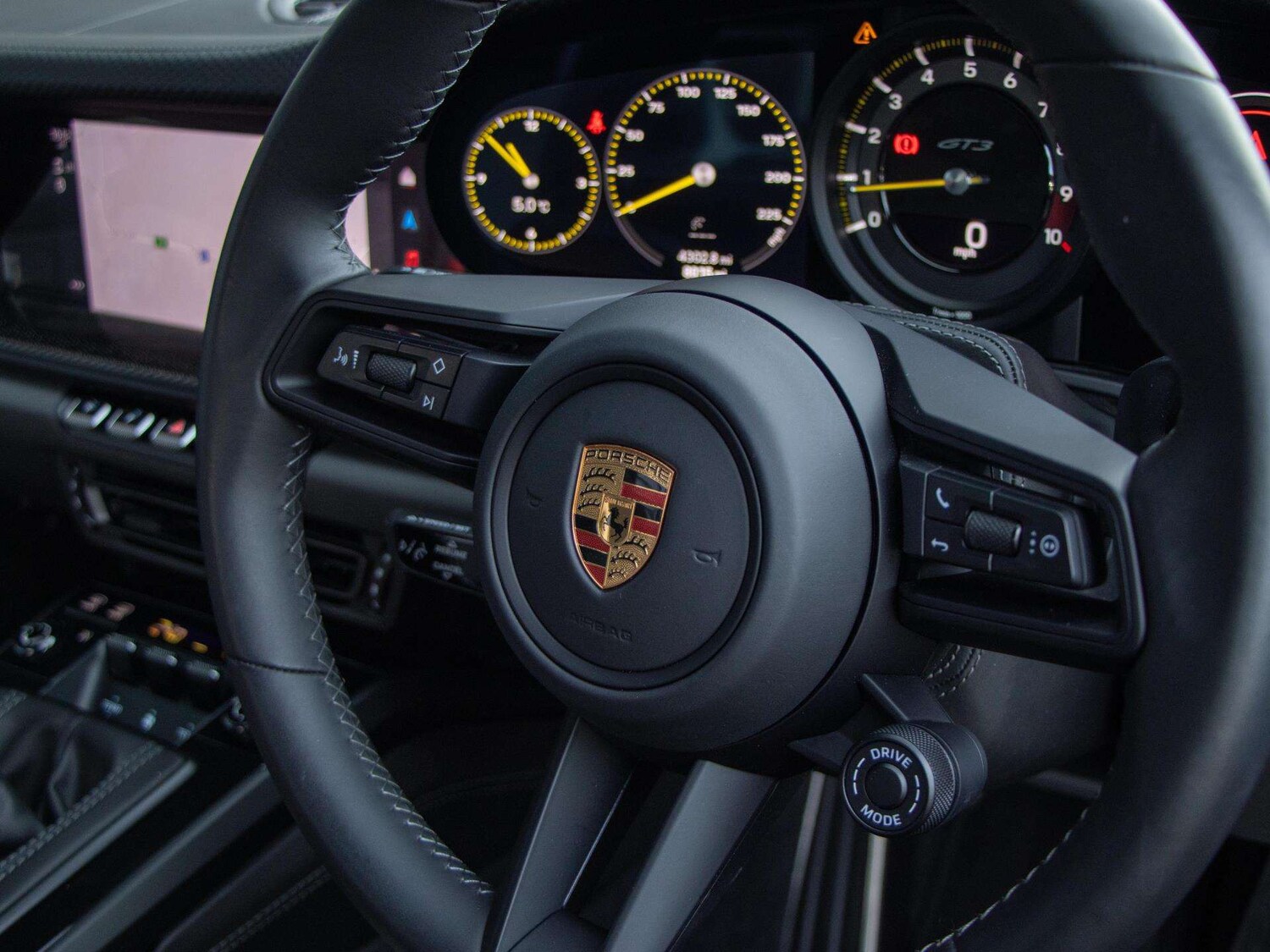 Used Porsche 911 2022 for sale - 77894399: Photo 18