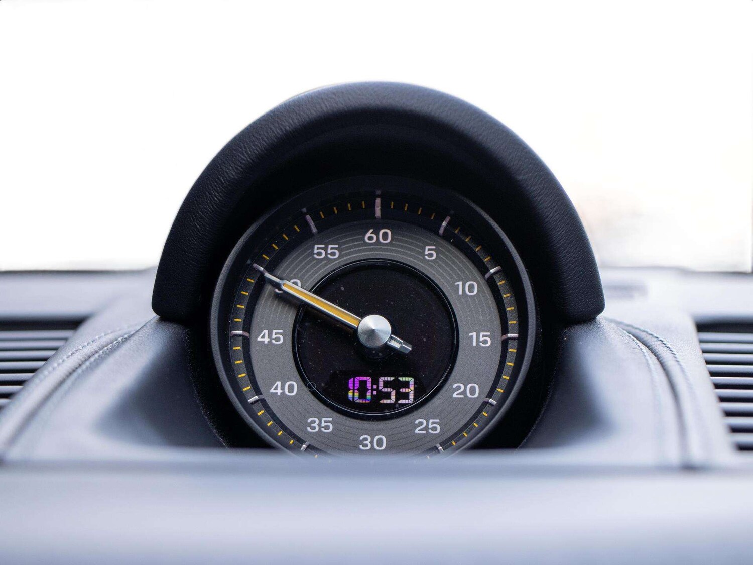 Used Porsche 911 2022 for sale - 77894399: Photo 24