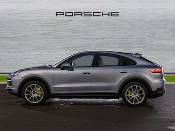 Used Porsche Cayenne 2021 for sale - 76928935: Photo
