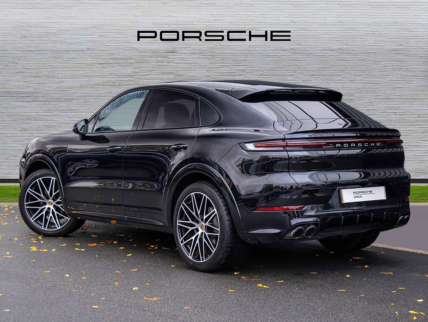Used Porsche Cayenne 2023 for sale - 76553139: Photo 3