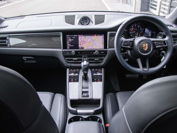 Used Porsche Macan 2024 for sale - 76310891: Photo 25