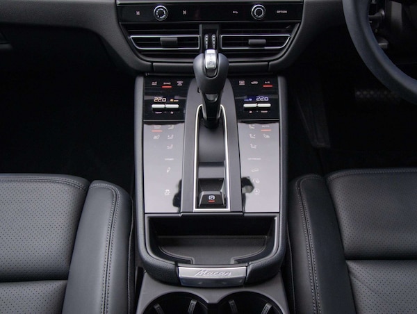 Used Porsche Macan 2024 for sale - 76310891: Photo 27