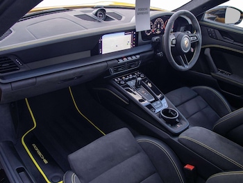 Used Porsche 911 2026 for sale - 79148022: Photo