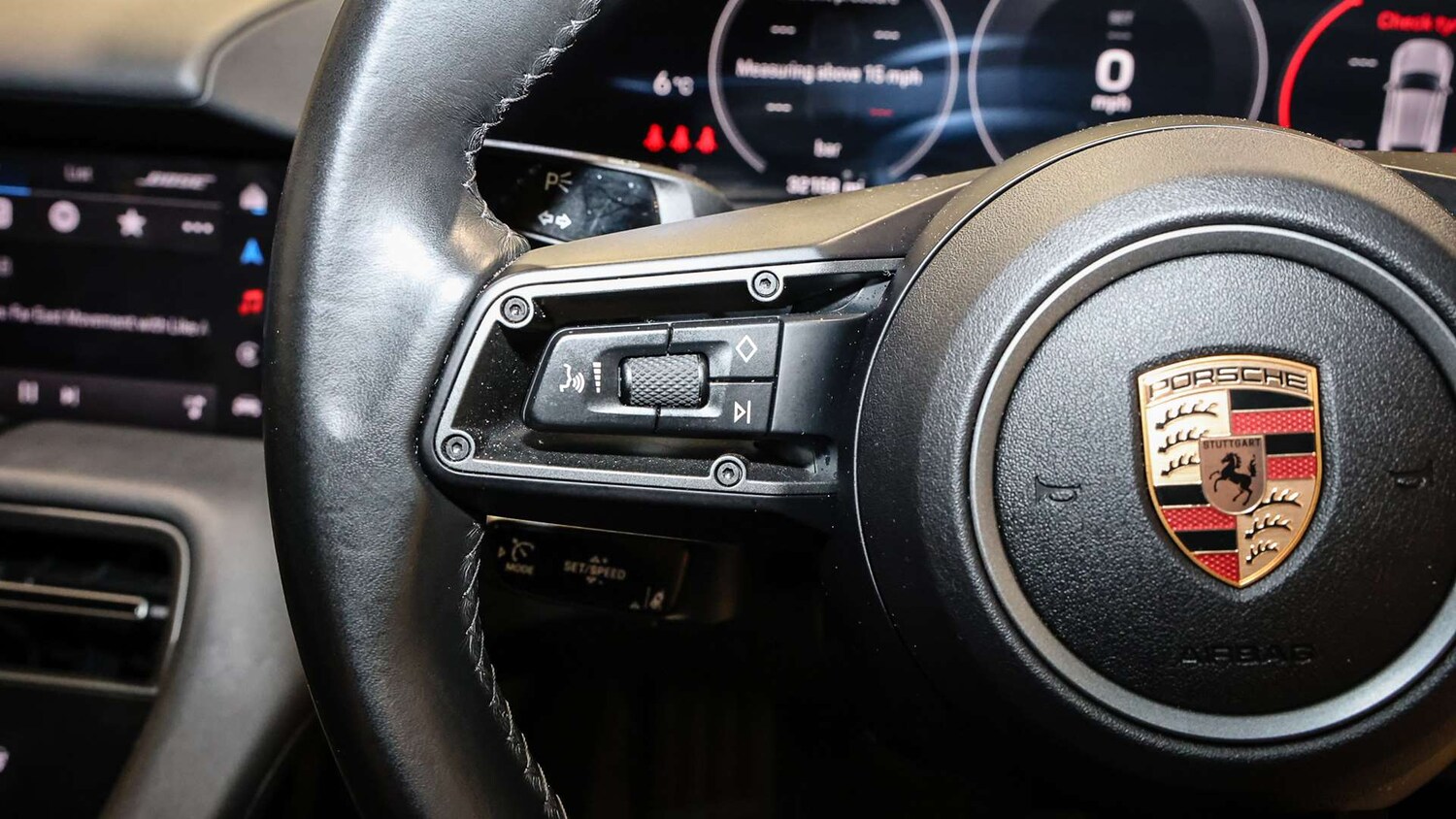 Used Porsche Taycan 2024 for sale - 77500379: Photo 22