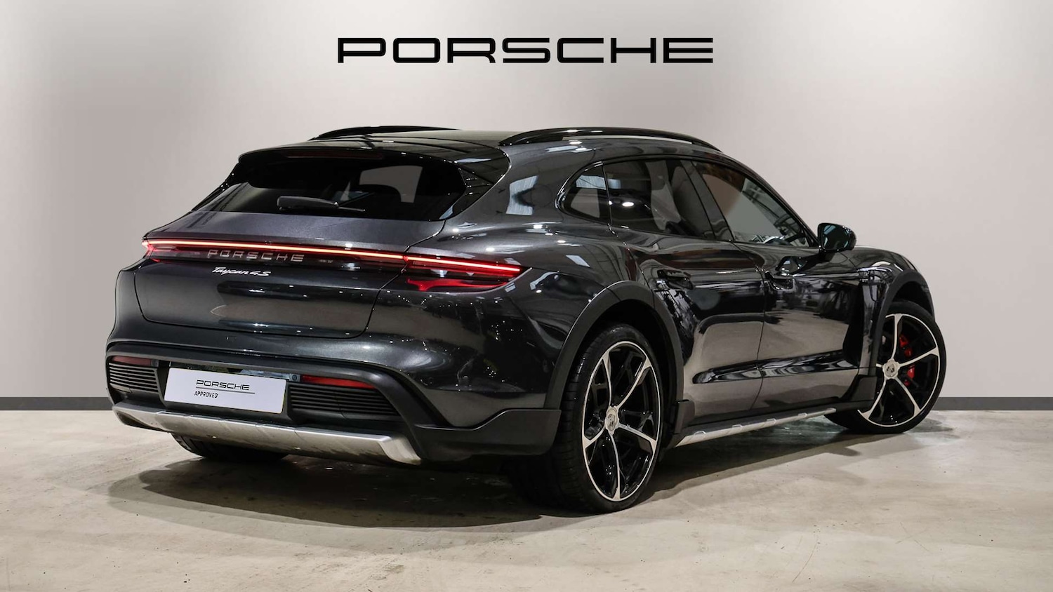 Used Porsche Taycan 2024 for sale - 77500379: Photo 3