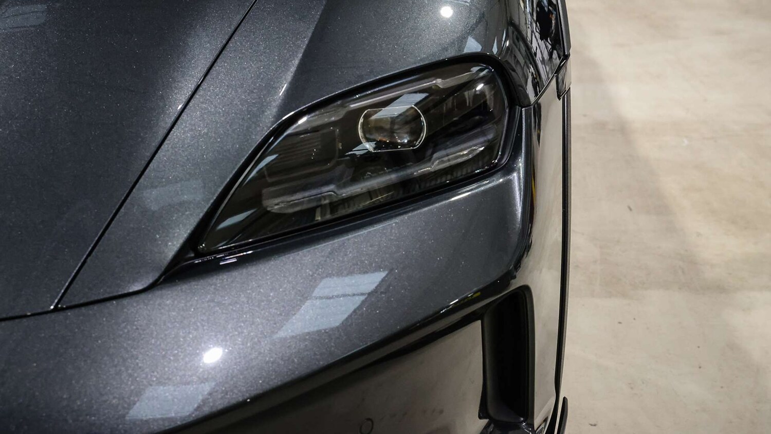 Used Porsche Taycan 2024 for sale - 77500379: Photo 30